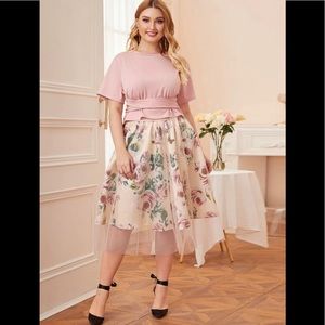 Tie Back Tee & Mesh Overlay Skirt SIZE 1X